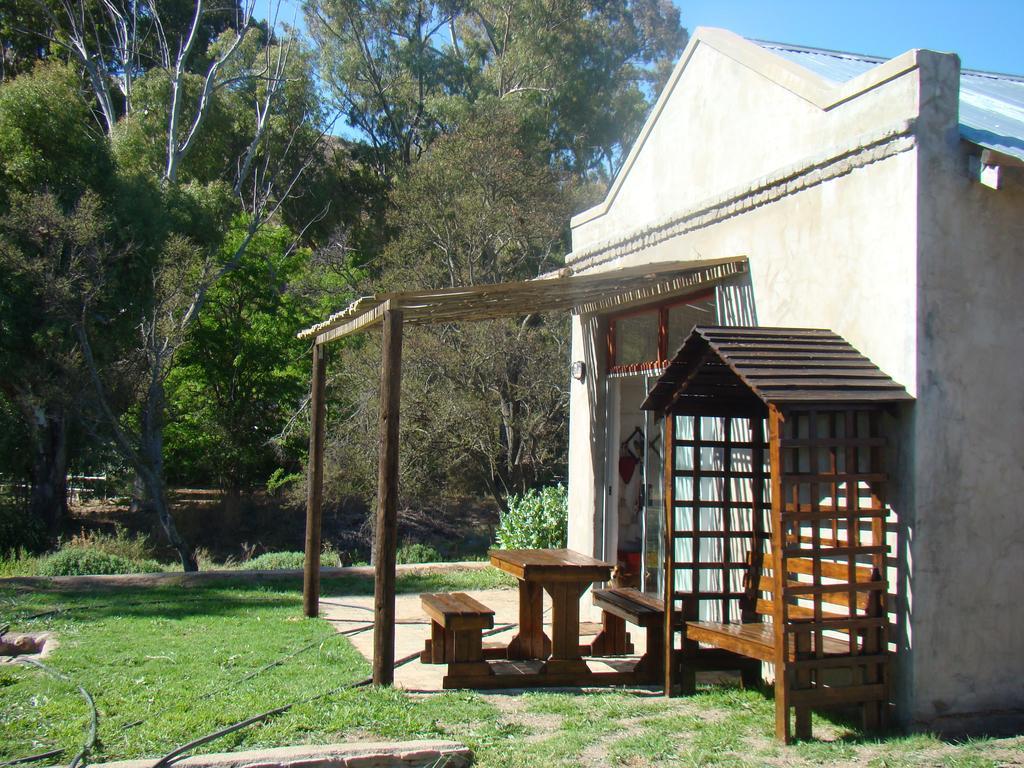 Waterval Farmstay Graaff-Reinet Екстериор снимка